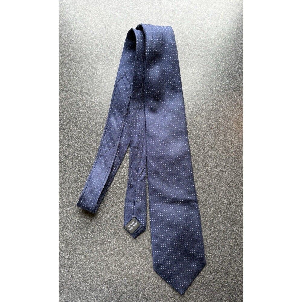Beau Brummel Soho Hand Made 100% Silk Tie Preppy Classic Luxury Tiny Polka Dots